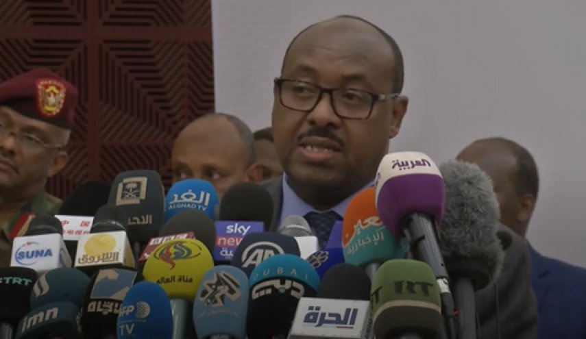 بغض سیاستمدار اتیوپیایی حین اعلام توافق رسمی سودان