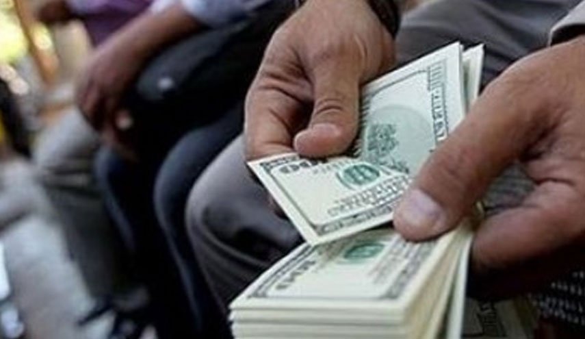 تمایل بازار ارز برای ورود به کانال 10 هزار تومانی/همگرایی ارز آزاد با نرخ  نیمایی/ دلالان، در شوک سقوط دلار