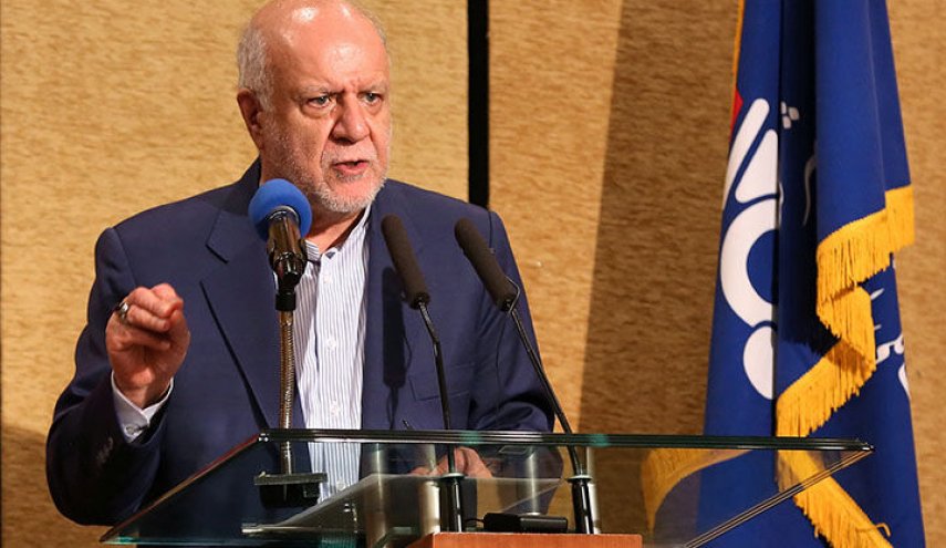 زنگنه: تولید بنزین یورو 5 در کشور بزودی به ۷۴ میلیون لیتر می‌رسد