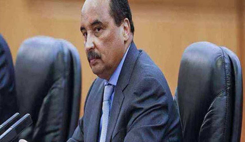 الرئيس الموريتاني السابق يعلق على ترك السلطة 
