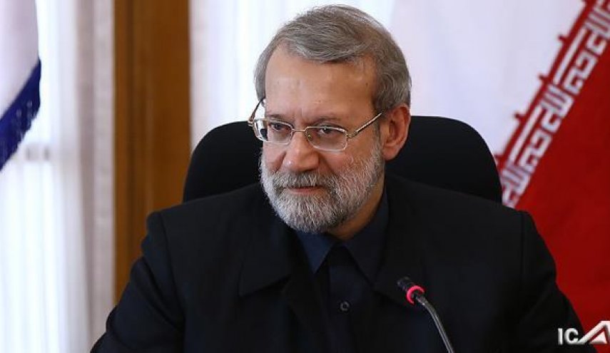 لاریجانی: تحریم ظریف، نشانه دغل‌کاری آمریکا است
