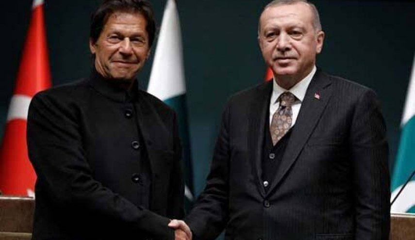 اردوغان خطاب به عمران‌خان؛ به حمایت از پاکستان ادامه می‌دهیم