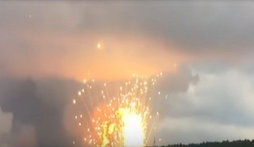 جرحى بانفجارين جديدين بمستودع للذخيرة وسط روسيا