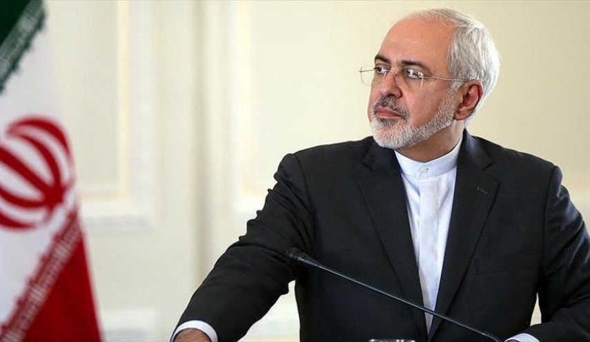 ظریف در قطر: امنیت خلیج فارس مسؤولیت کشورهای منطقه است نه نیروهای خارجی