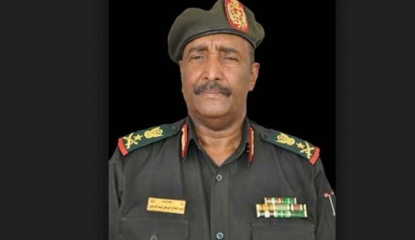 رئيس المجلس العسكري السوداني يلقي كلمة للشعب