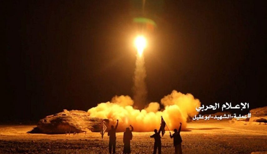 ارتش یمن 7 موشک به داخل خاک عربستان سعودی شلیک کرد
