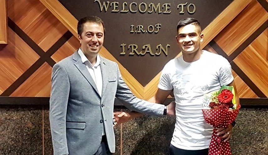 مهاجم برزیلی پرسپولیس بالاخره وارد تهران شد