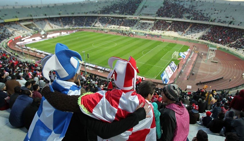 کلاه گشاد بر سر پرسپولیس و استقلال