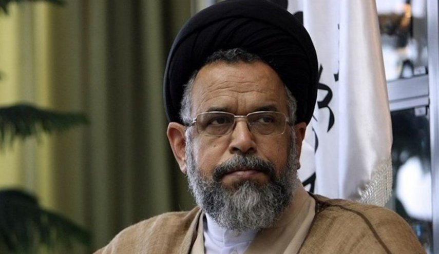 علوی: نفوذی‌ها داغ ترین شعارهای حاکمیتی را سر می‌دهند