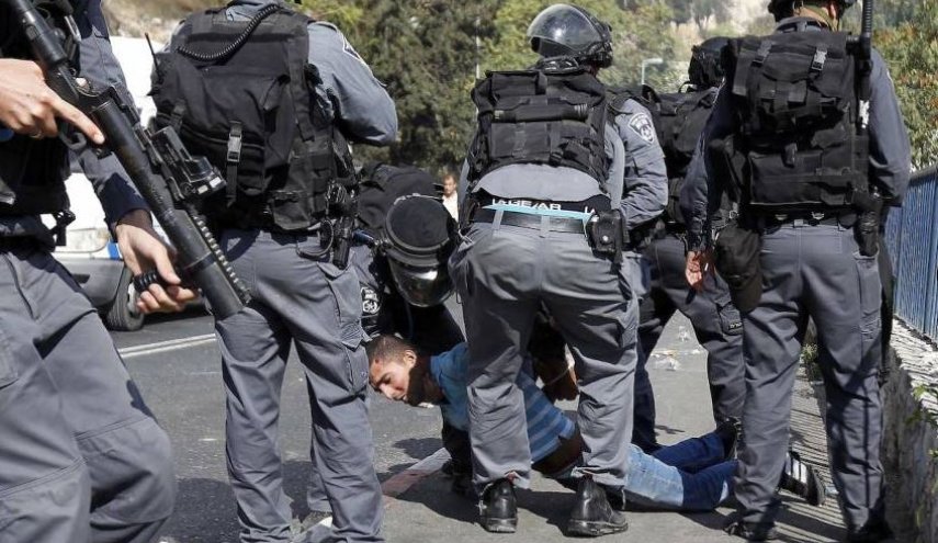الاحتلال الإسرائيلي يعتقل فتى فلسطينيا غرب جنين