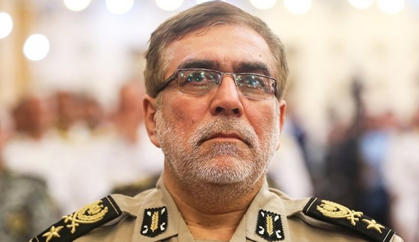 جانشین فرمانده کل ارتش: تجهیزاتی داریم که در دوردست می‌تواند دشمن را از کرده خود پشیمان کند