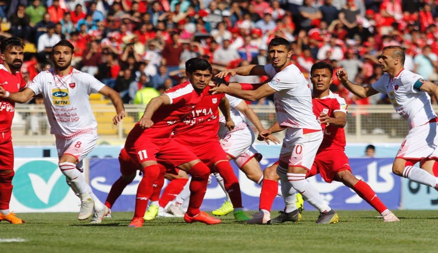 اولین شکست مدافع عنوان قهرمانی در فصل جدید/ تراکتور سازی تبریز 1 پرسپولیس تهران 0 

