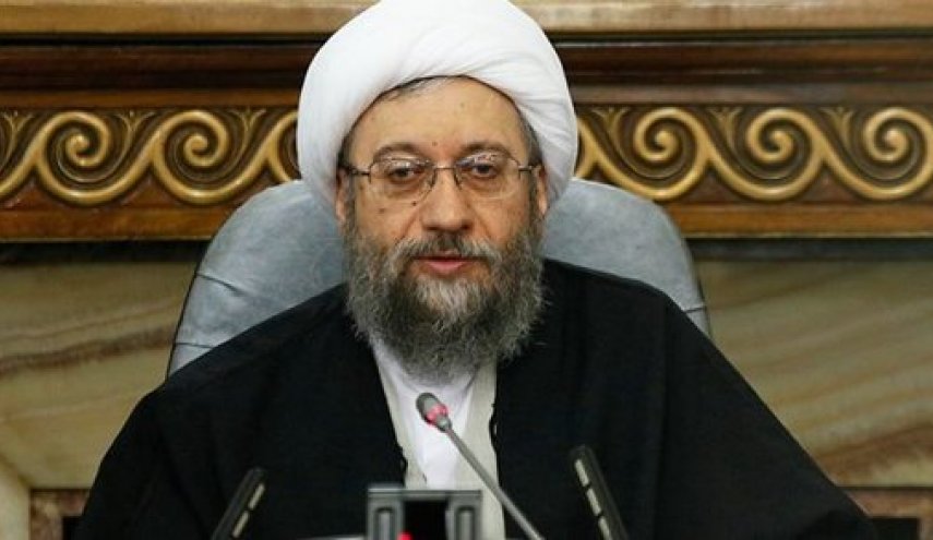 پاسخ آملی‌لاریجانی به نامه اعضای مجمع درباره مجادله با آیت‌الله یزدی