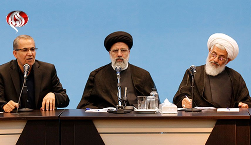 آیت الله رئیسی: زندان‌ها به خارج از شهرها منتقل می شوند