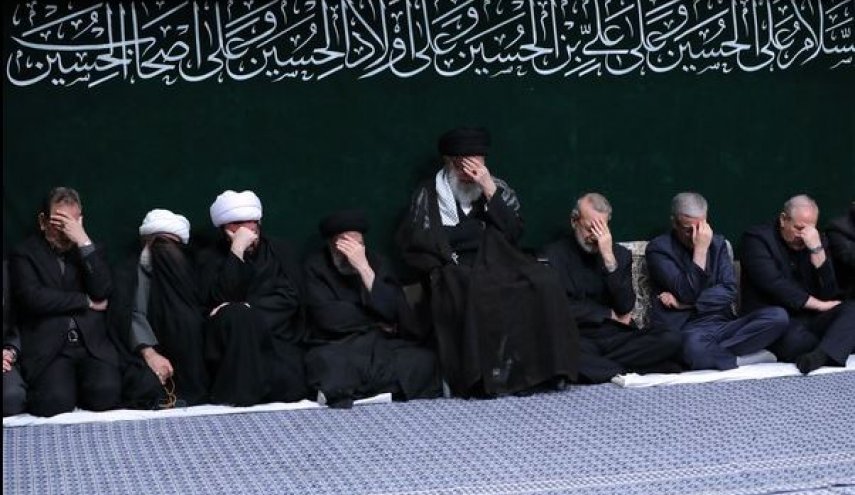دومین شب عزاداری ایام شهادت حضرت اباعبدالله‌الحسین(ع) در حسینیه امام خمینی(ره)
