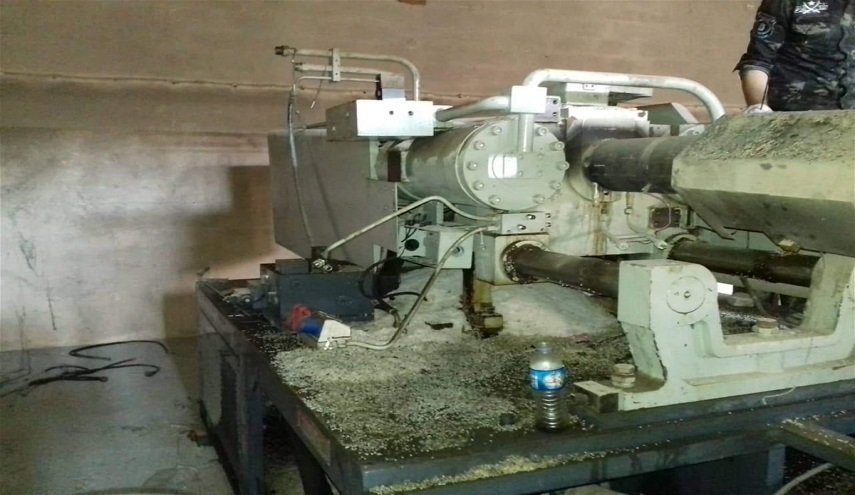 بالصور.. تفكيك معمل للعبوات الناسفة في الموصل