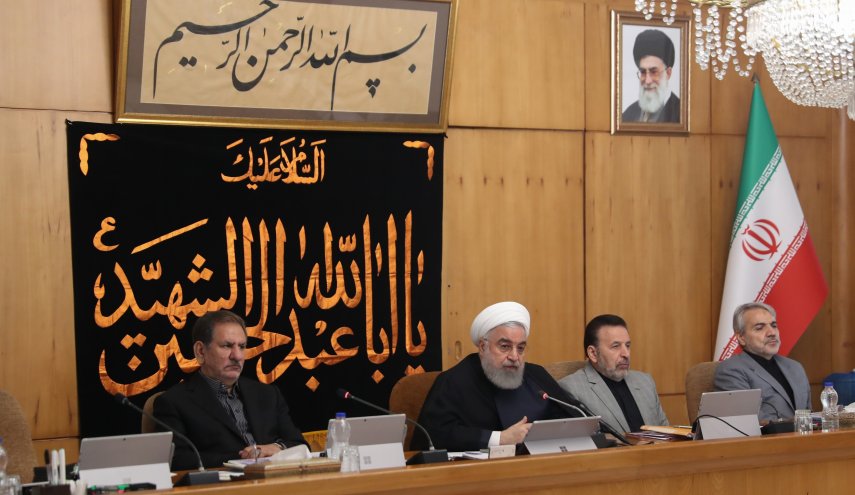 آیین‌نامه اجرایی استخدام معلمان حق‌التدریس و آموزشیاران نهضت سوادآموزی تصویب شد/ اختصاص اعتبار برای جبران خسارات ناشی از وقوع بحران آب در استان خوزستان