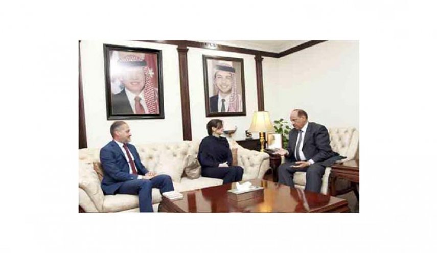 دراسة آليات مساعدة الاردن لاستيعاب آثار موجات اللجوء

