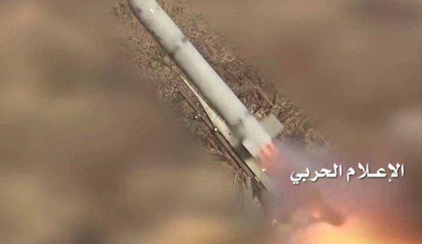 شلیک موشک بالستیک به مواضع ائتلاف سعودی در شمال غرب یمن
