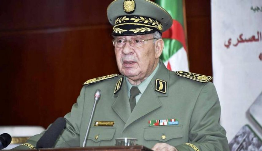 رئیس ستاد مشترک ارتش الجزایر: انتخابات تنها راهکار حل بحران در کشور است