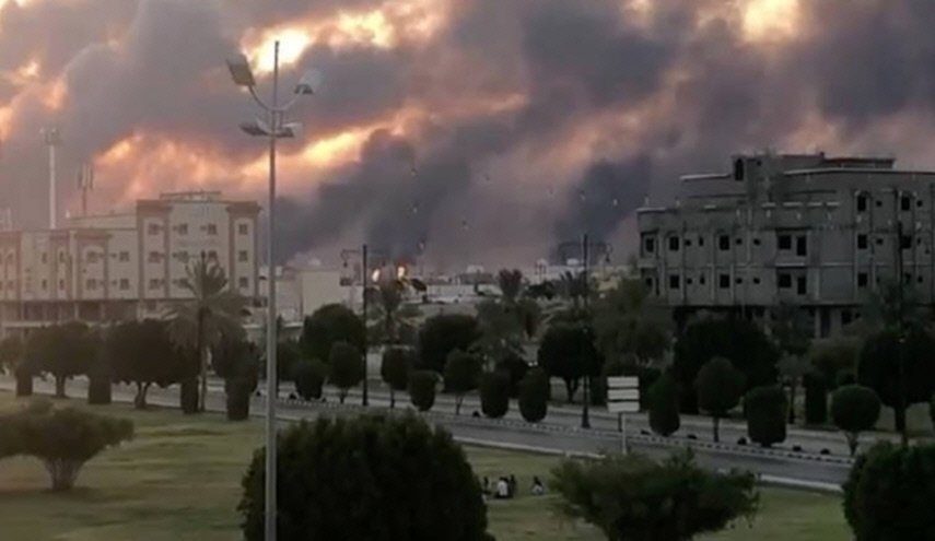 عندما راغ رجال اليمن على 'آلهة' الغرب ضرباَ باليمين