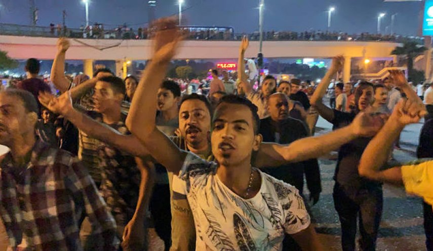 ابراز نگرانی رسانه‌های صهیونیستی درباره آغاز تظاهرات در مصر
