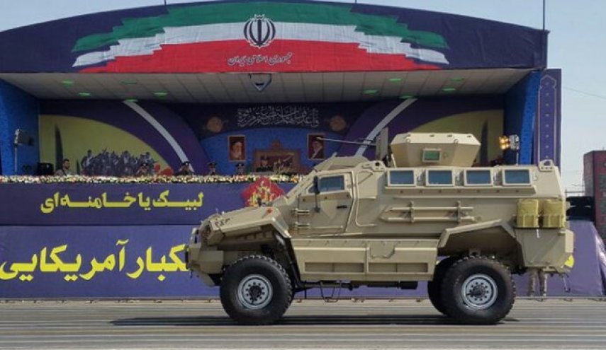 خودروی تاکتیکی ضد مین و بومی «امرپ طوفان» در رژه نیروهای مسلّح رونمایی شد