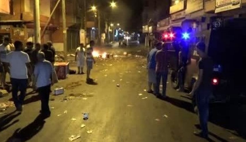 بعد الاعتداء على السوريين وتكسير محلاتهم.. ولاية اضنة تصدر بيانا هاما
