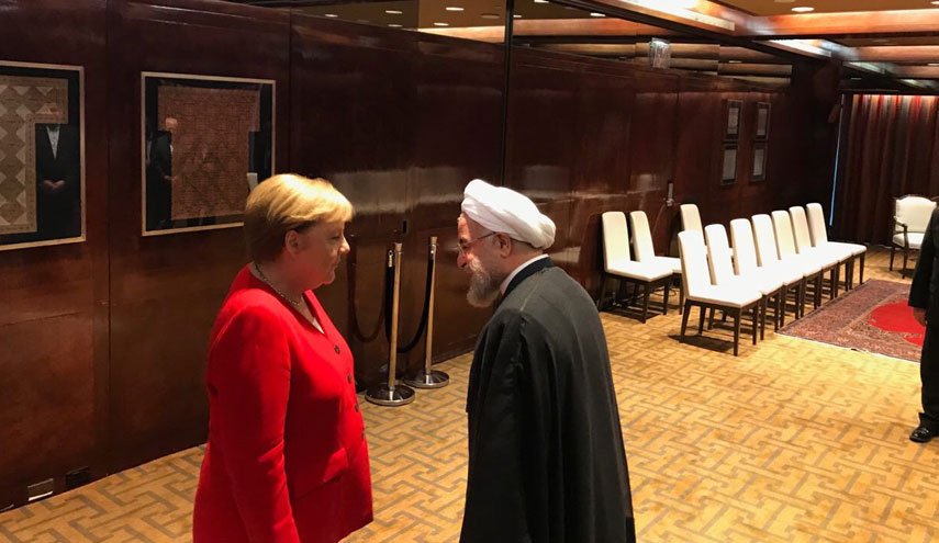 صدر اعظم آلمان برای نخستین بار با روحانی دیدار کرد/ رایزنی در باره حفظ برجام و راه های کاهش تنش در منطقه