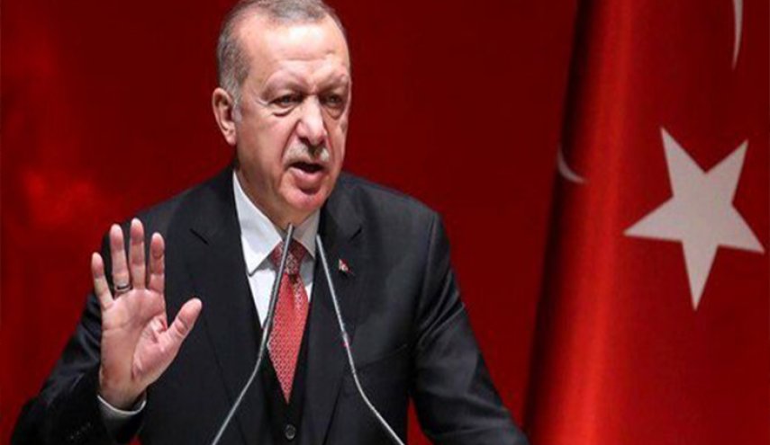 اردوغان: به خرید نفت و گاز از ایران ادامه می‌دهیم