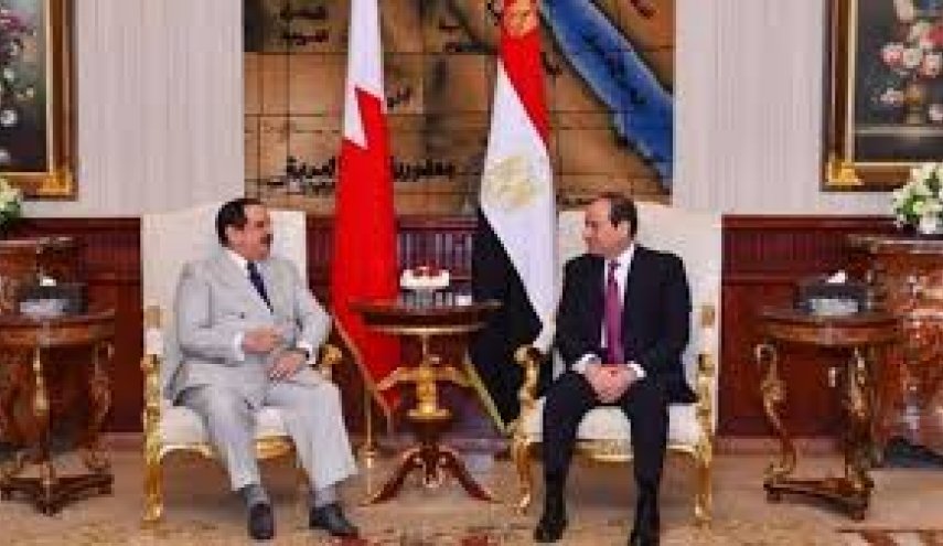 شاه بحرین و رئیس‌جمهور مصر تلفنی گفتگو کردند 
