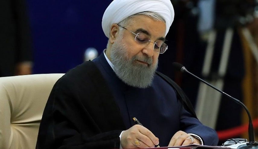 رئیس‌جمهوری بخشنامه بودجه سال ۹۹ را ابلاغ کرد