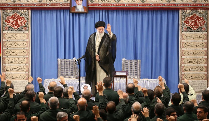 دیدار مجمع عالی فرماندهان سپاه با فرمانده کل قوا