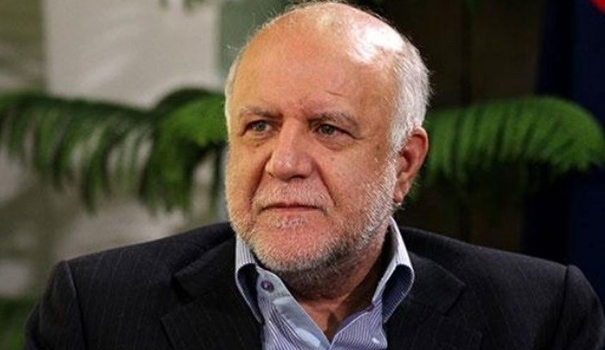 زنگنه: آمریکا از اهرم نفت به عنوان سلاح نظامی استفاده می‌کند