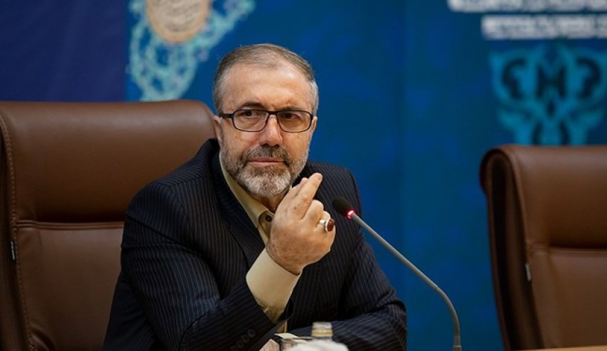ذوالفقاری: ریالی از هزینه ثبت‌نام به دولت نمی‌رسد/ مرز مهران امسال ترافیک نخواهد داشت