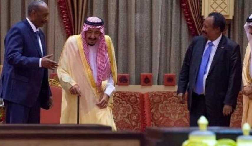مشکلات اقتصادی و جنگ یمن، دو موضوع سفر هیأت سودانی به ریاض
