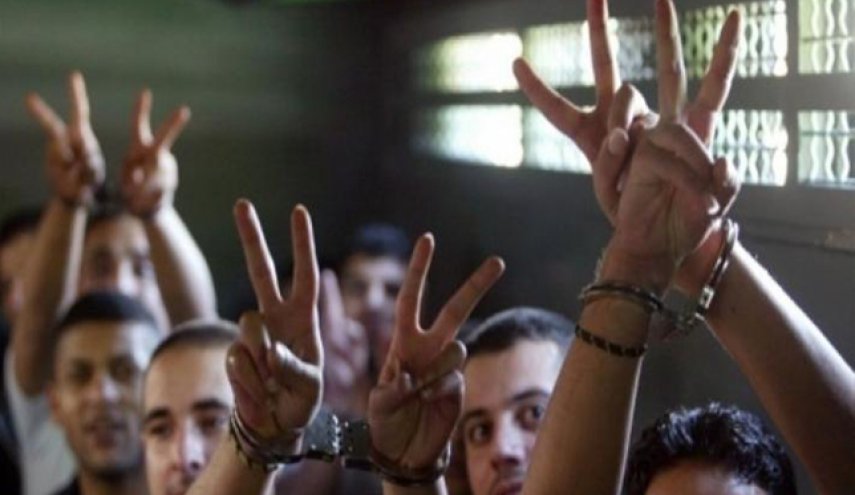 الموت البطيء يهدد 13 أسيرا فلسطينيا في ‘مشفى الرملة’الإسرائيلي