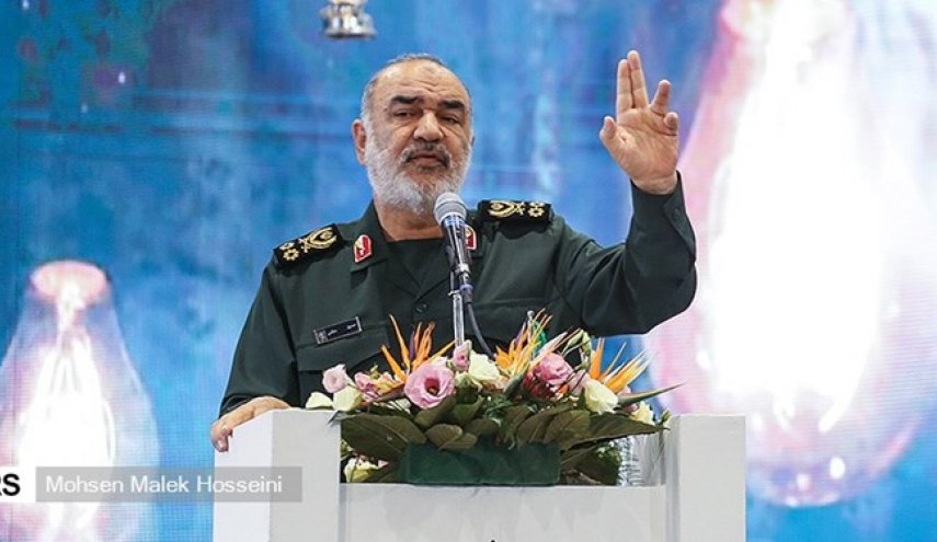 سرلشکر سلامی: سپاه جغرافیای مقاومت را گسترش خواهد داد
