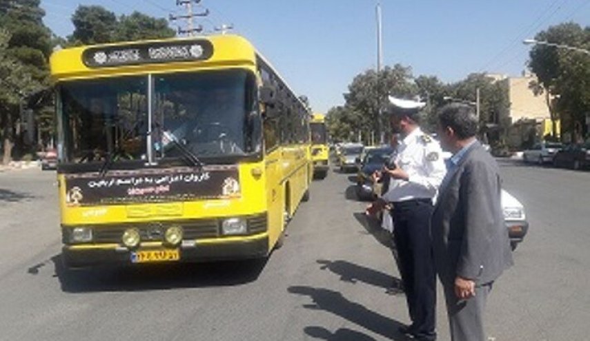 ۱۴ دستگاه اتوبوس و خودرو آتش‌نشانی سنندج به مرز خسروی اعزام شد