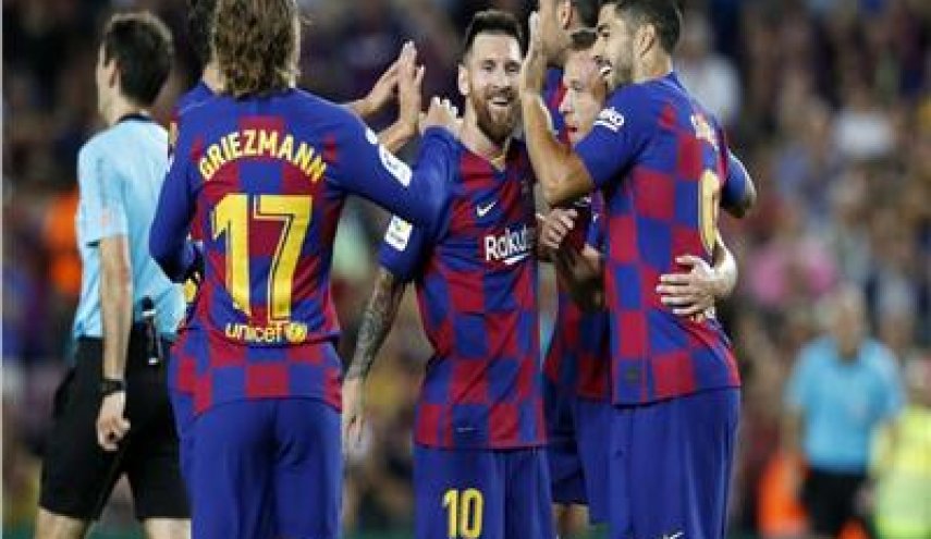 شاهد قميص برشلونة الجديد يعود تصميمه لمئة عام