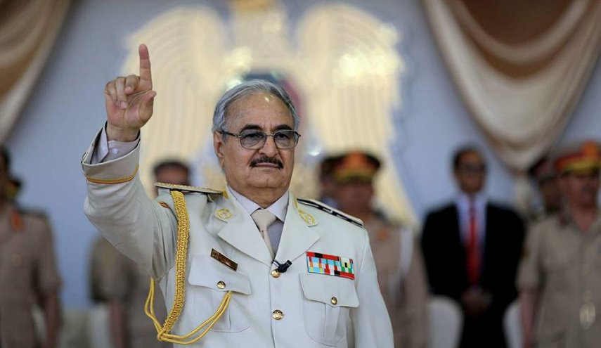 حفتر: نستطيع السيطرة على طرابلس في يومين