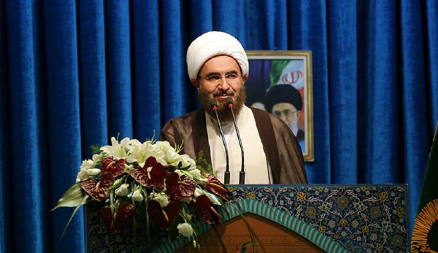 خطیب نمازجمعه تهران: اربعین اسم رمز شیعه برای سازماندهی است/ تقدیر از سازمان اطلاعات سپاه برای دستگیری روح الله زم