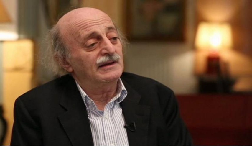 جنبلاط: وزیران حزب ما استعفا نمی کنند