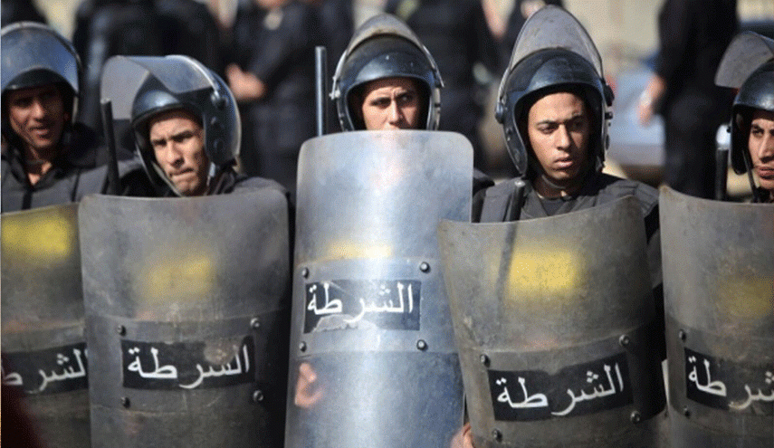 تنبيه لحاملي السلاح في مصر و التوجه لأقسام الشرطة
