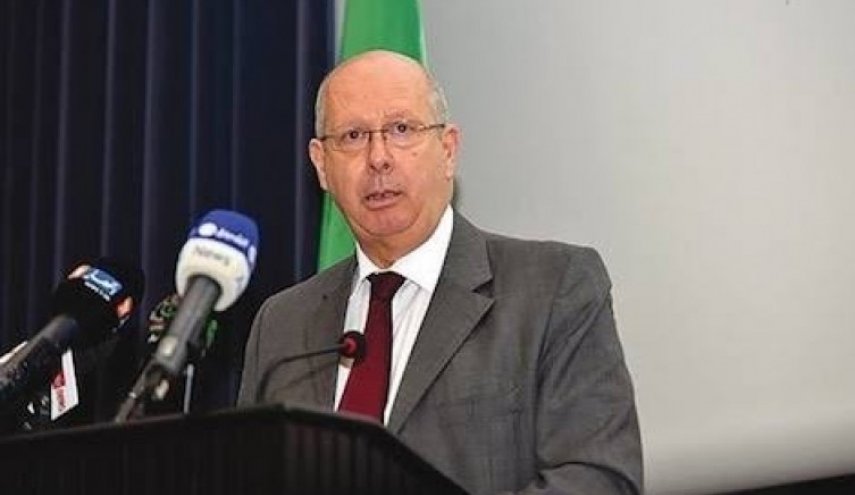 وزير المالية الجزائري: احتياطي النقد الأجنبي يصل إلى 50 مليار دولار في 2020