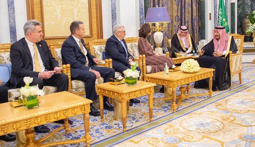 رئیس «سیا» به دیدار شاه سعودی رفت