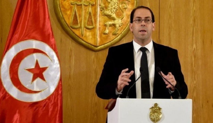 الحكومة التونسية تكلف 4 وزراء بتسيير وزارات بالنيابة
