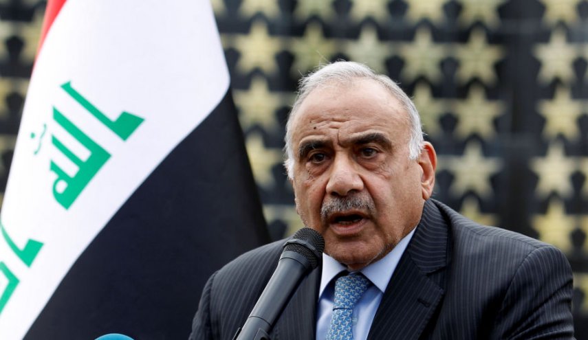 عبد المهدي يعد بخفض رواتب كبار المسؤولين للنصف