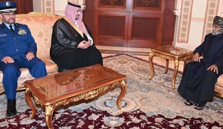 دیدار معاون وزیر دفاع سعودی با سلطان قابوس