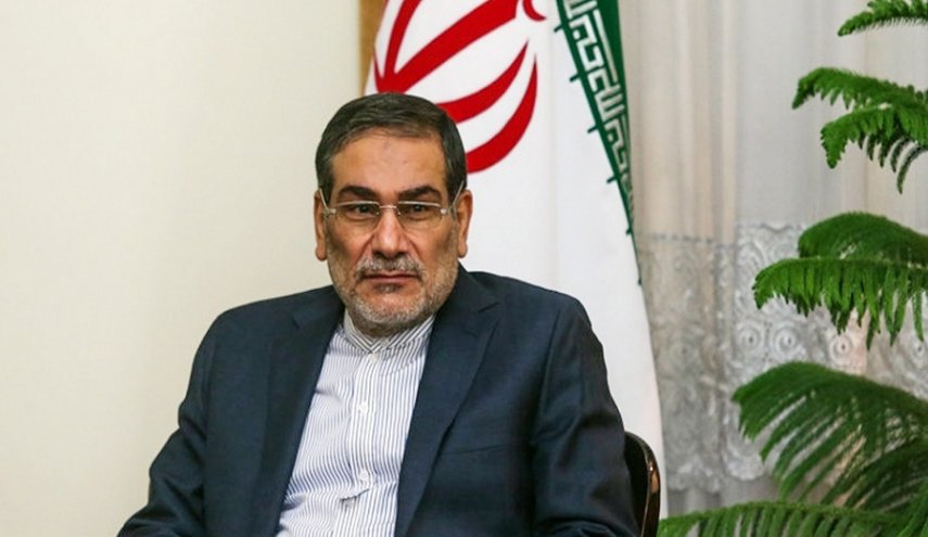 شمخانی در مراسم تشییع شهید مدافع امنیت شهریار: با اغتشاشگران برخورد قاطع خواهد شد 